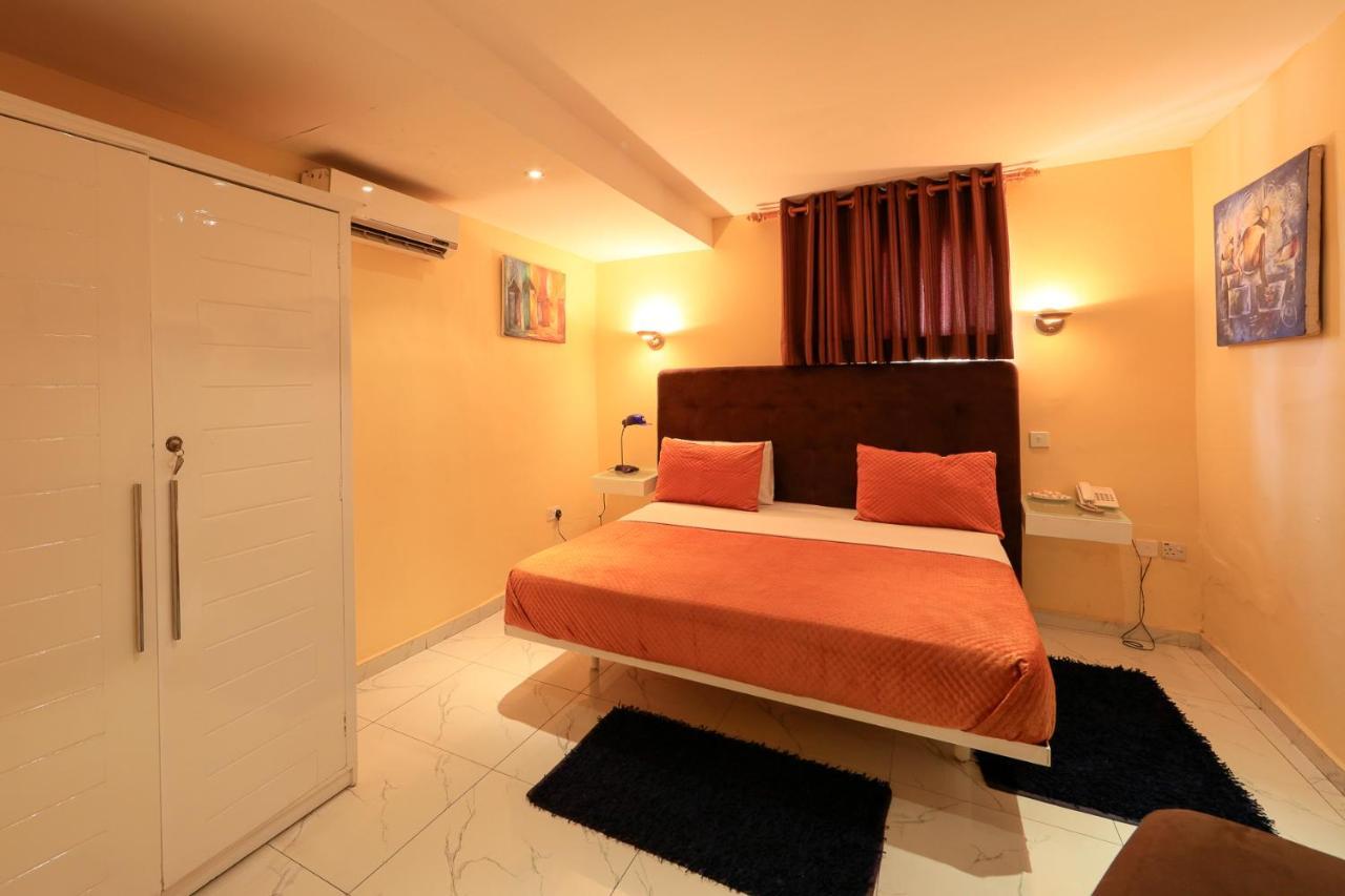 Roses Guest House Kumasi Exterior photo