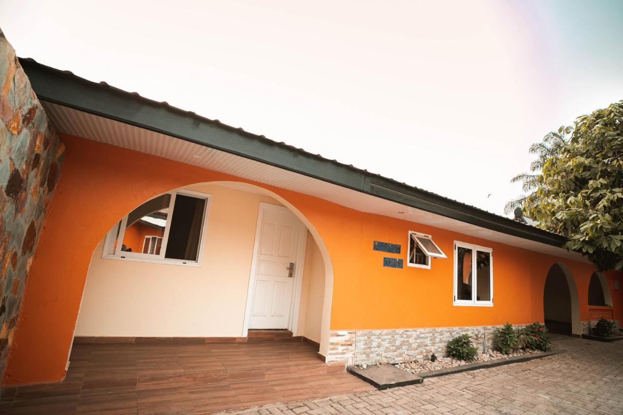 Roses Guest House Kumasi Exterior photo