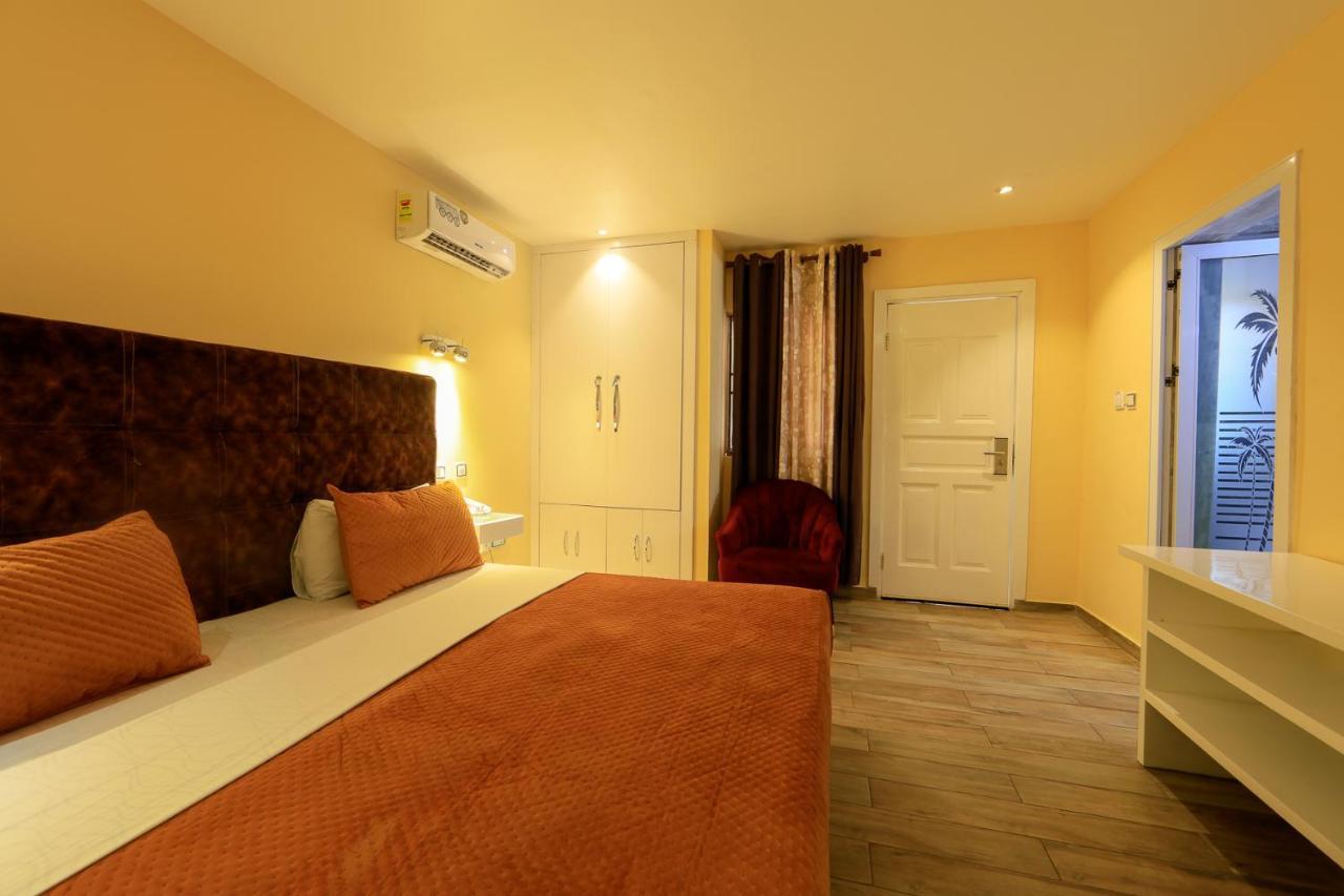 Roses Guest House Kumasi Exterior photo