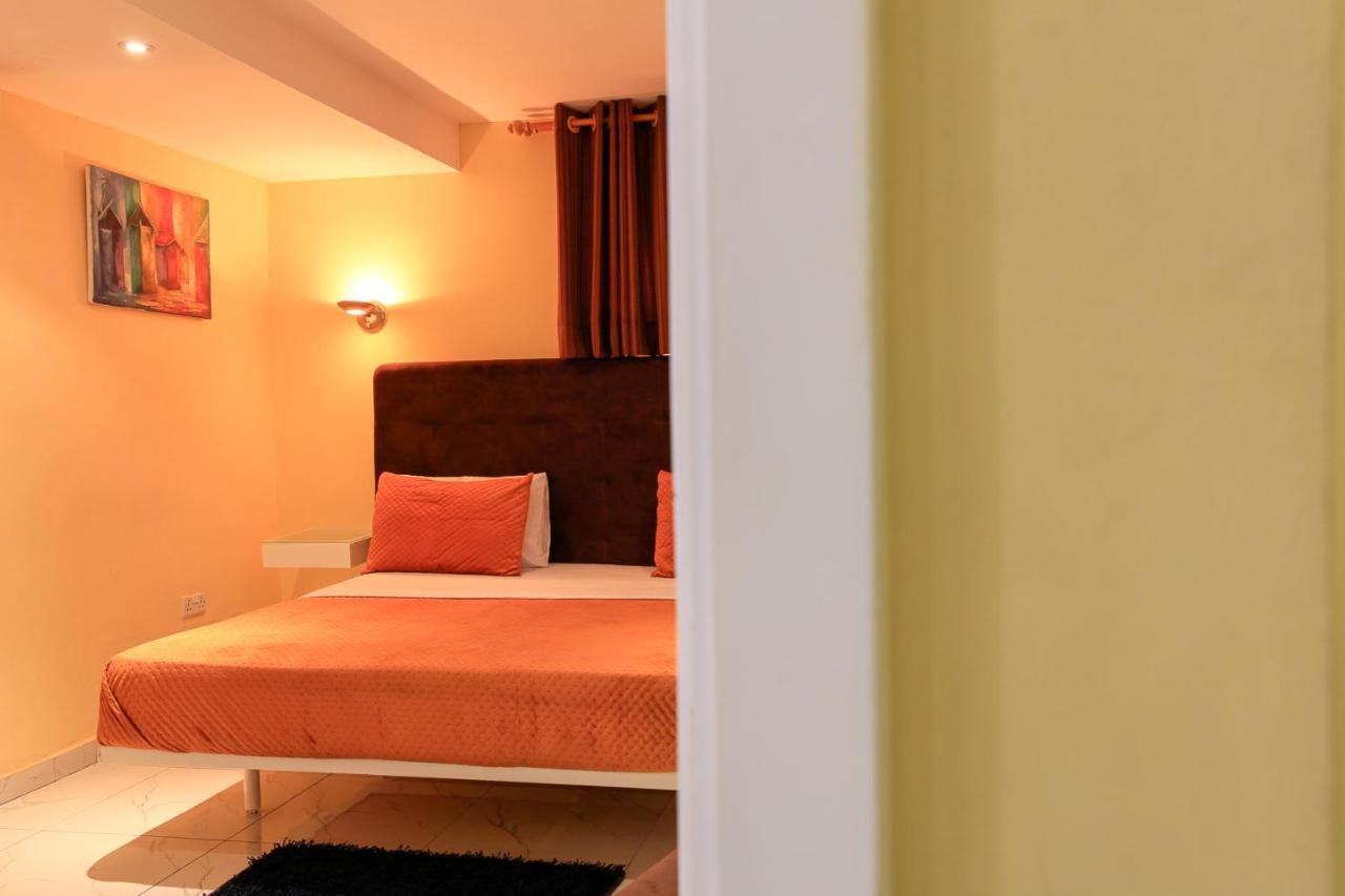 Roses Guest House Kumasi Exterior photo
